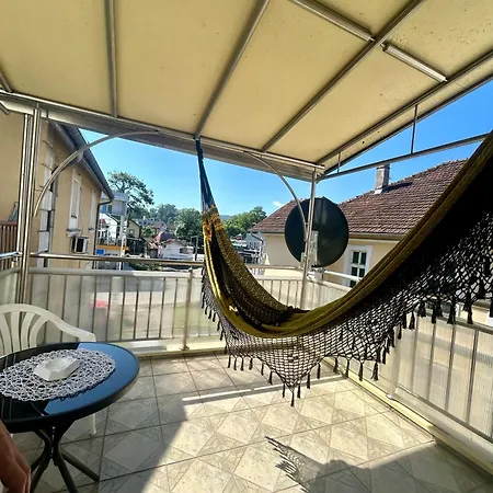 Nada In Διαμέρισμα